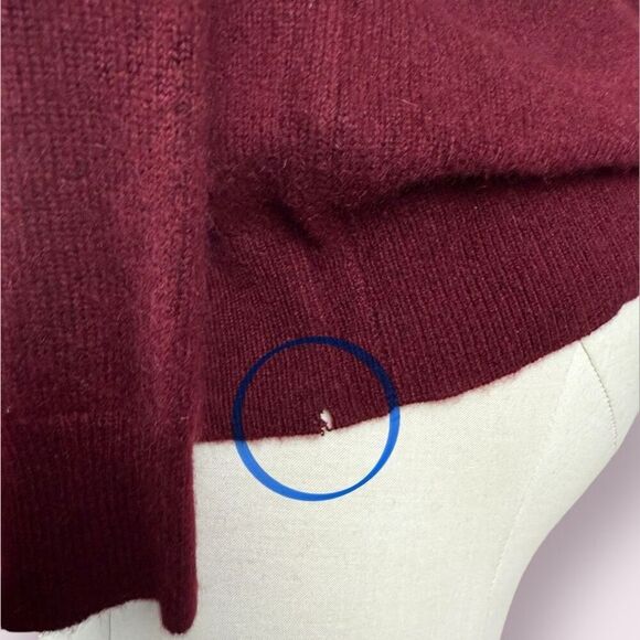 CHARTER CLUB Red 100% Cashmere V-neck Sweater | NWT | Large - Picture 7 of 7